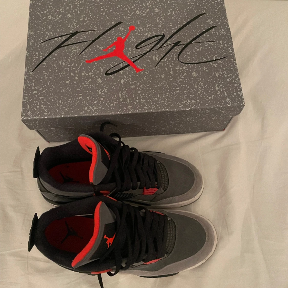 Jordan 4 Retro ’Infrared’ - 90