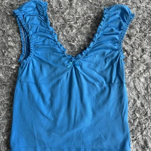 Blått linne  - Jättegulligt linne från Urban outfitters💙