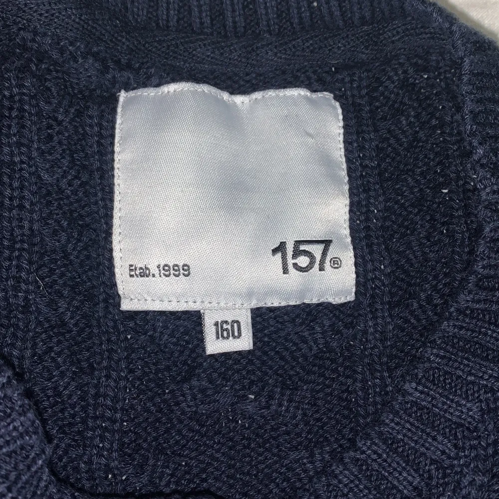 En fin stickad tröja från lager 157.. Stickat.