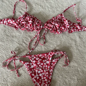 Ny bikini  - Ny bikini fårn shein. 