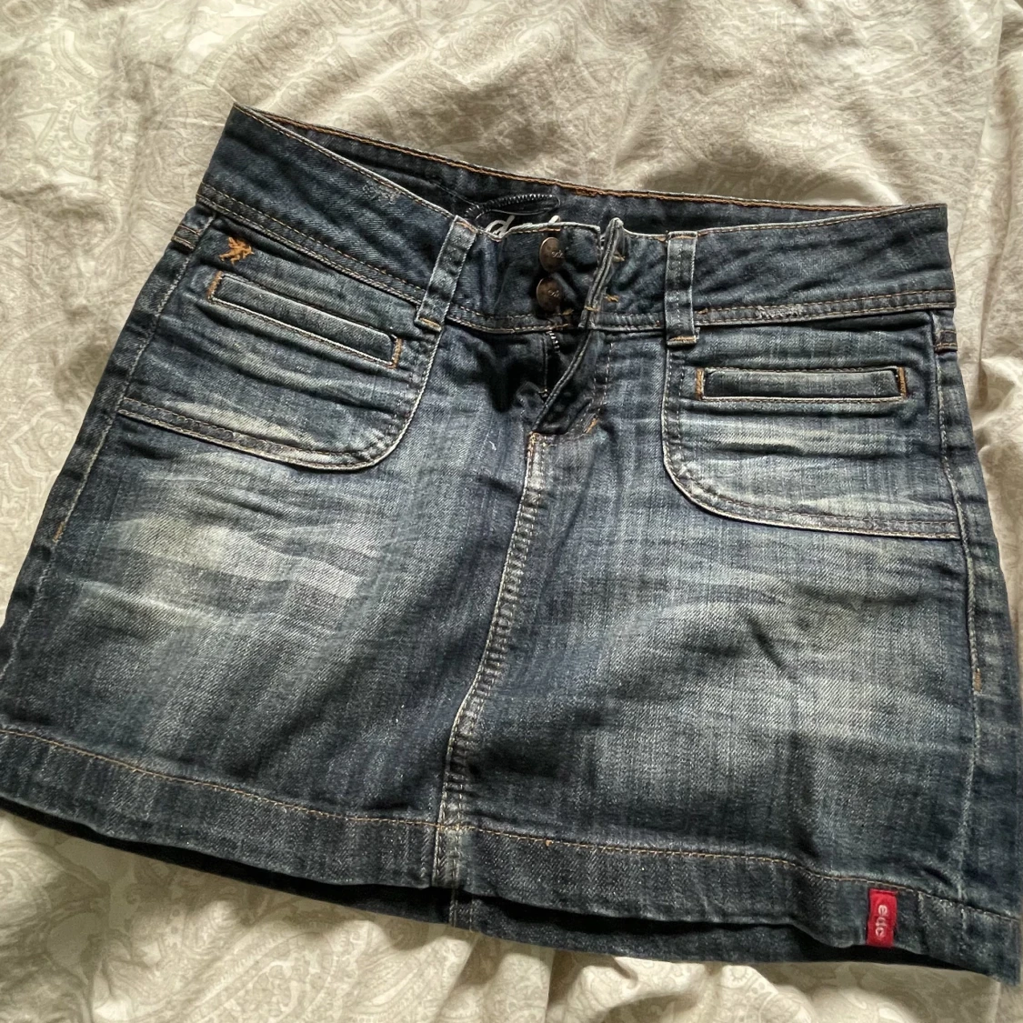 Mörkblå jeanskjol - 90