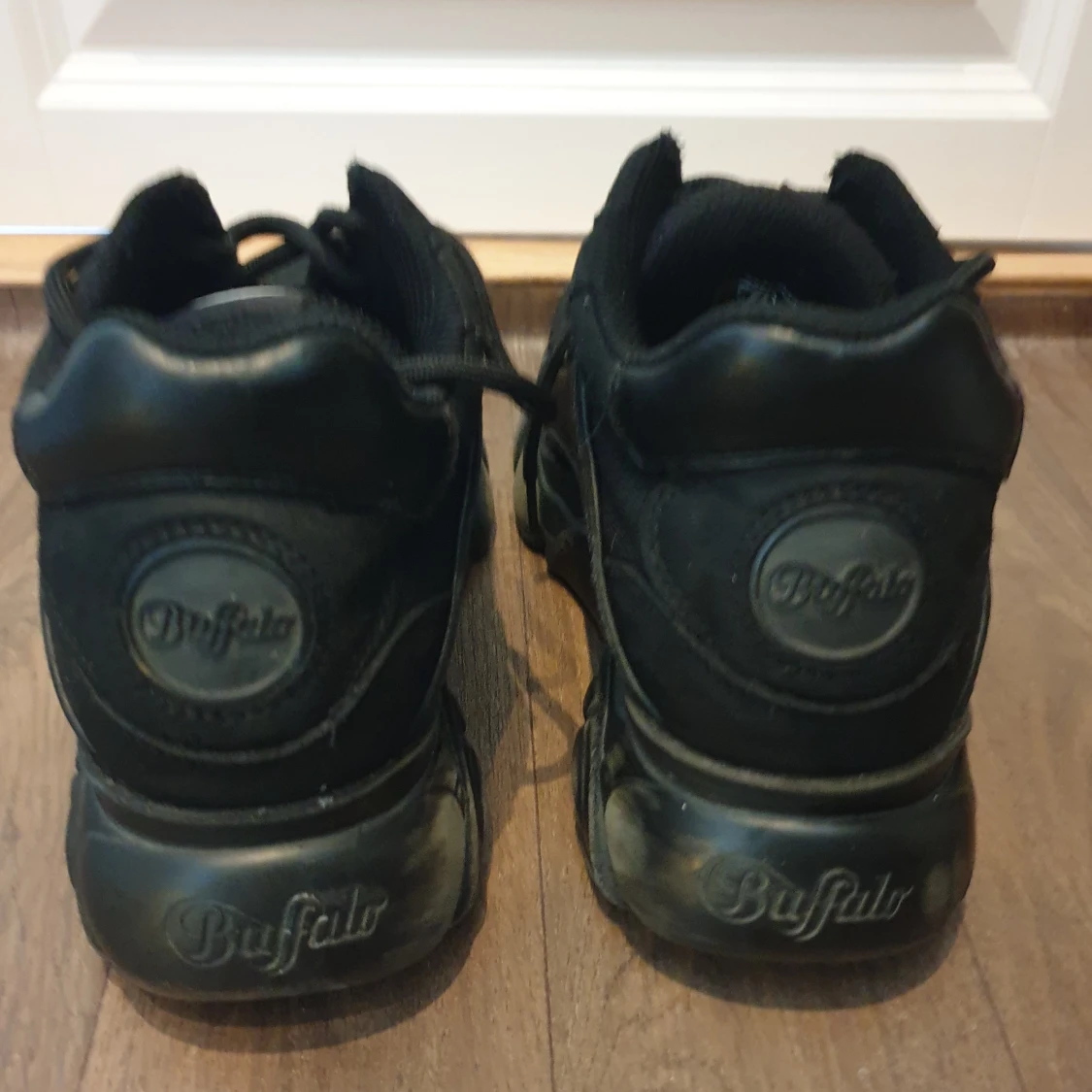 Buffalo skor, st.39 - 90