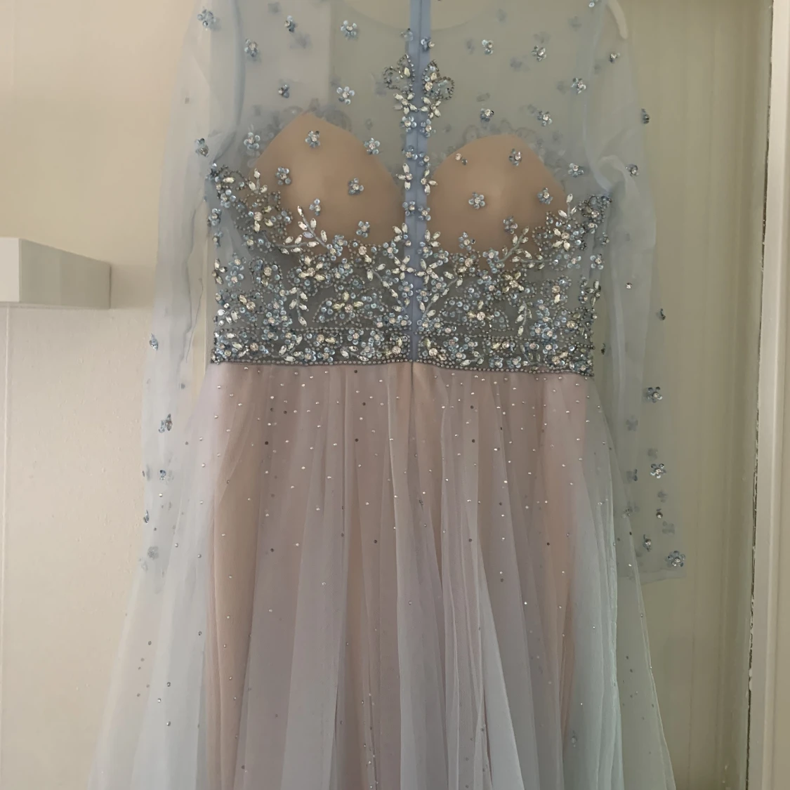 Blå balklänning från Proms & Weddings - 91