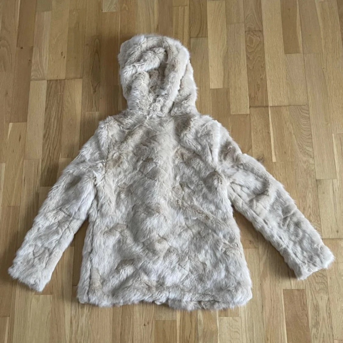 Pälsjacka (ej äkta) - 90
