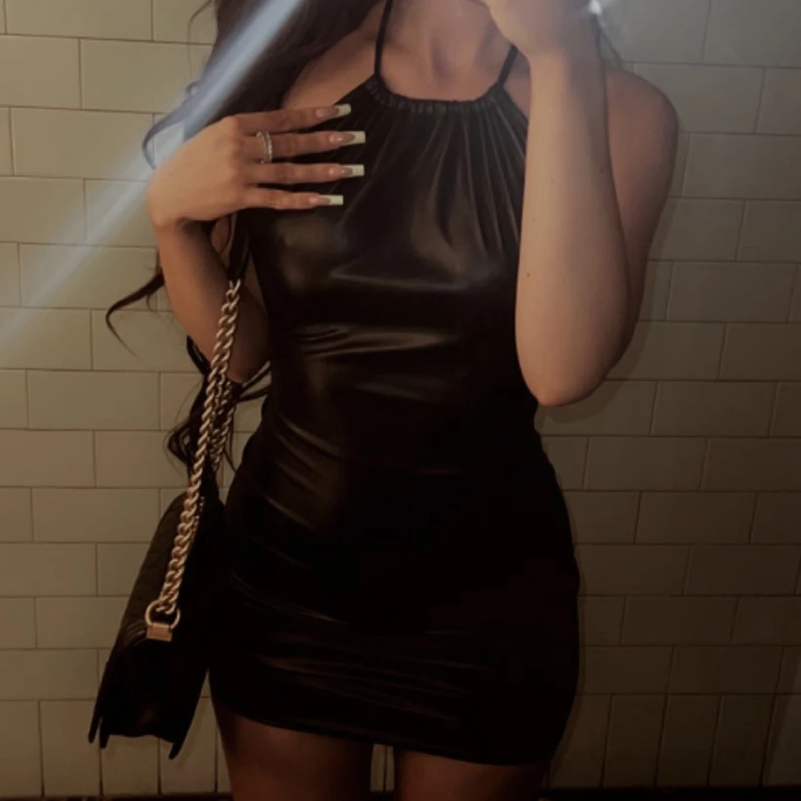 svart halterklänning - 90