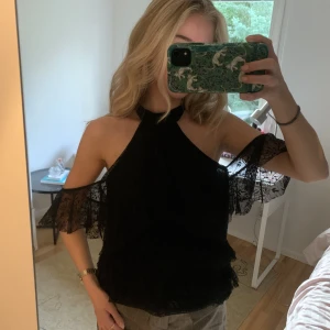 Spetstopp - Spetstopp med snören som går att ha på flera olika sätt💓