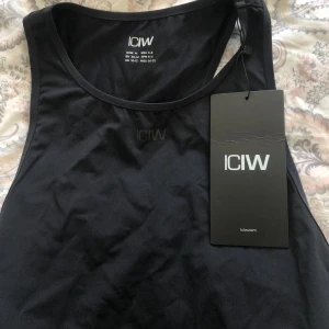 ICIW träningslinne ALDRIG ANVÄND - Från ICIW Aldrig använd Storlek M