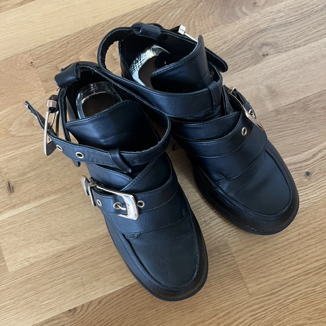 Jeffrey Campbell Coletrane kopior  - 90