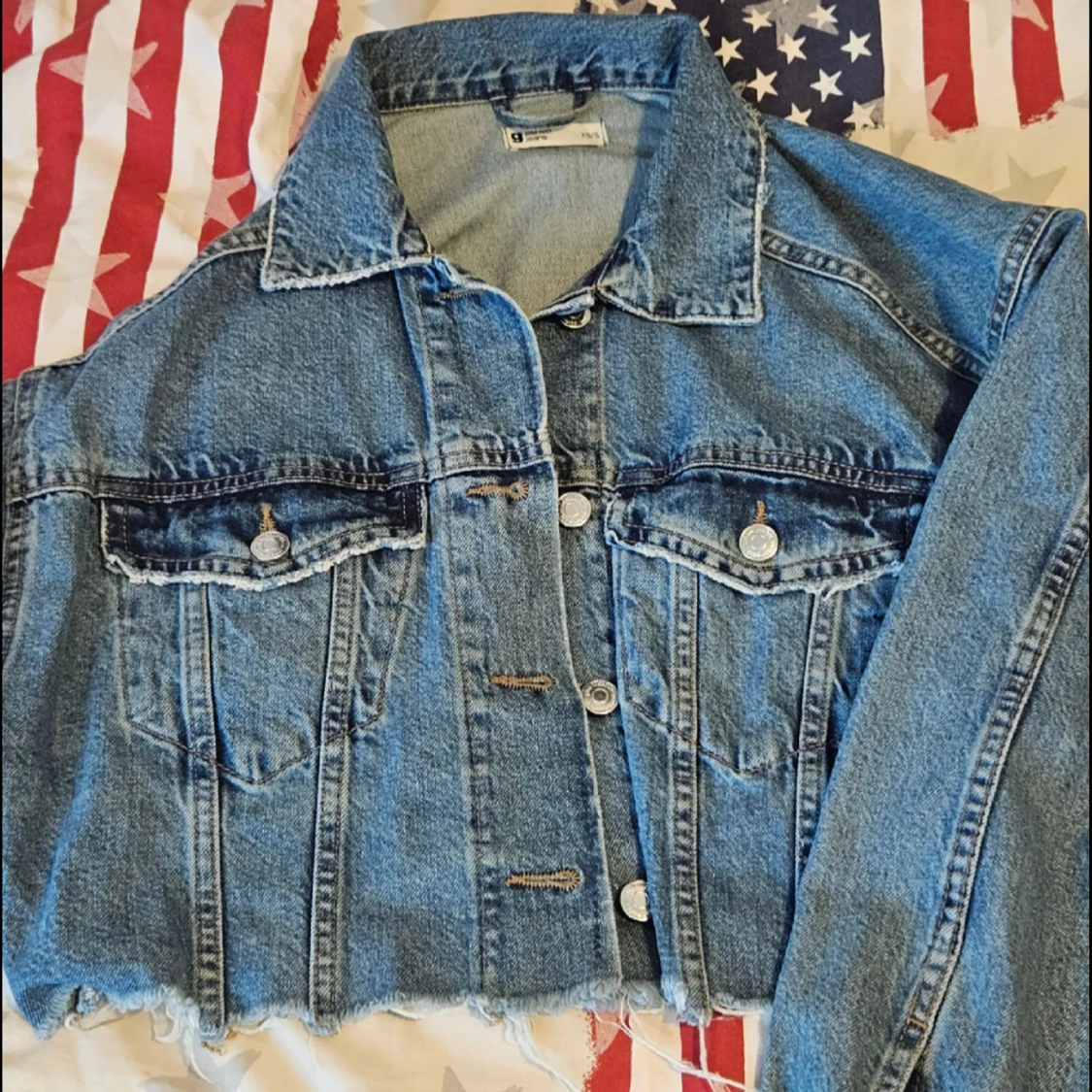 Jeans jacka från gina Tricot