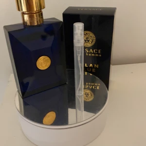 Versace Dylan blue 5ml - 100% äkta parfymer, skriv vid funderingar.