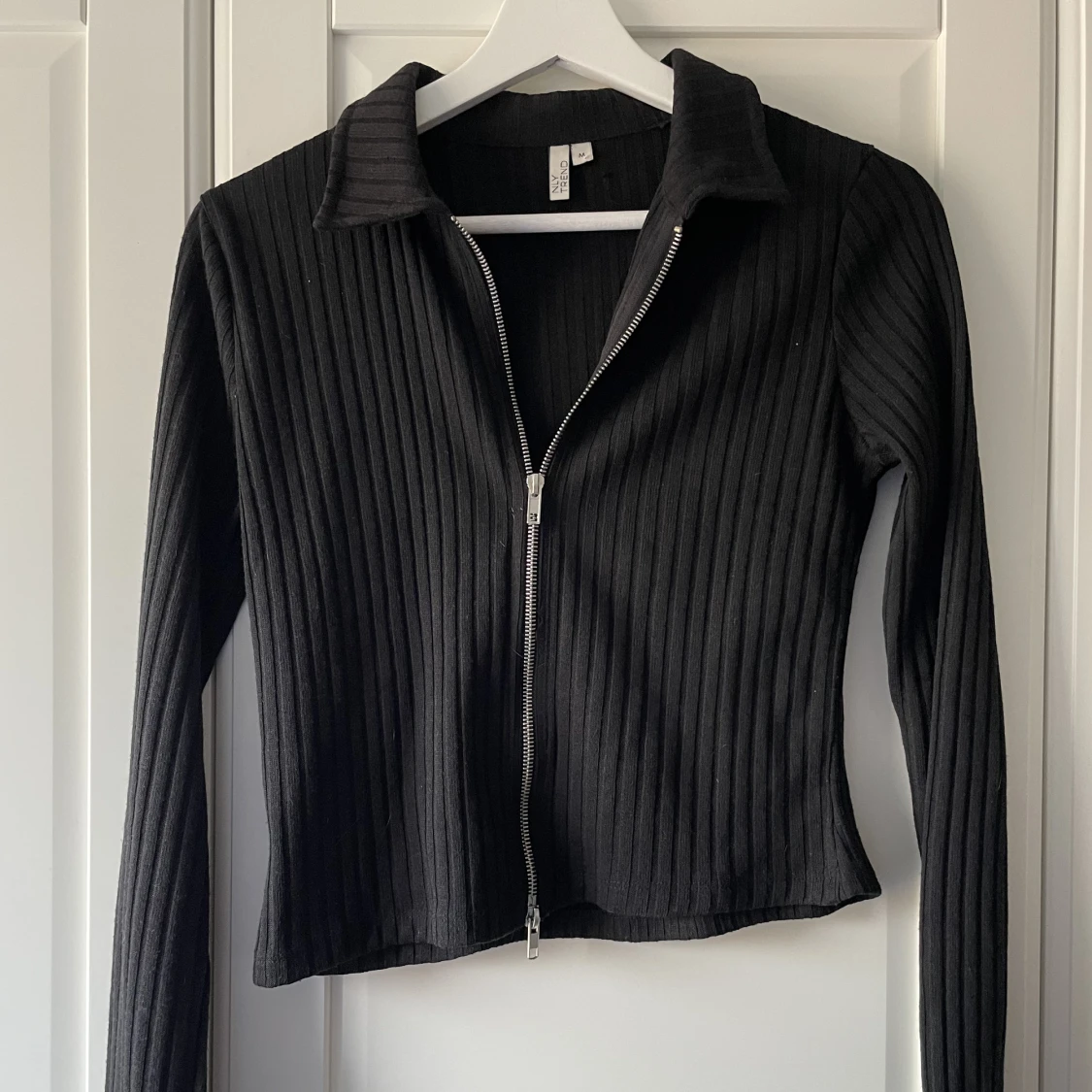 Tunn kofta från Nelly