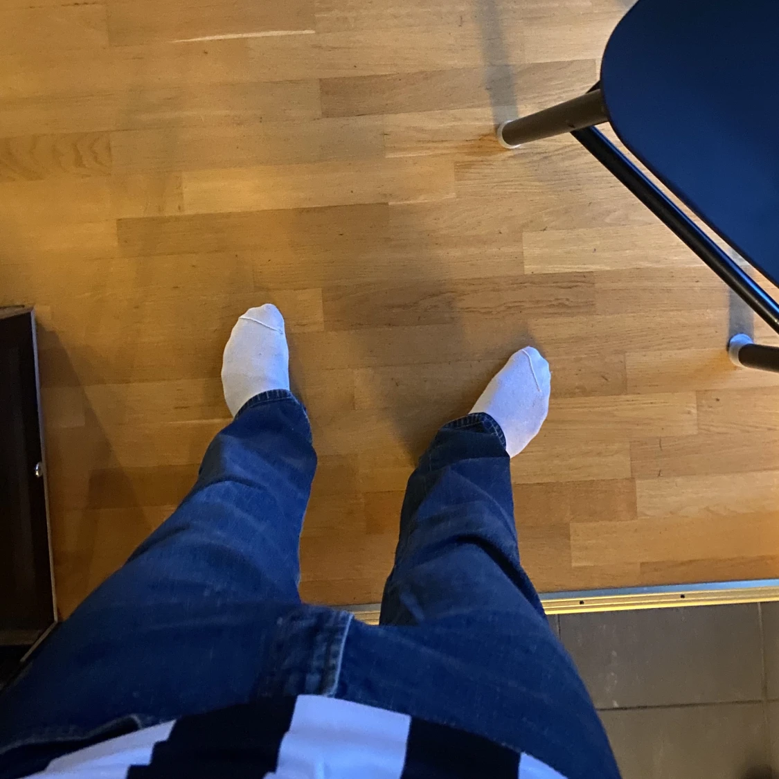 Mörkblå jeans - 91