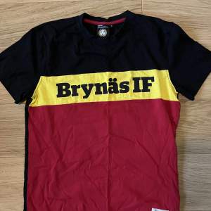 T-shirt från Brynäs shopen. Väldigt lite använd. 