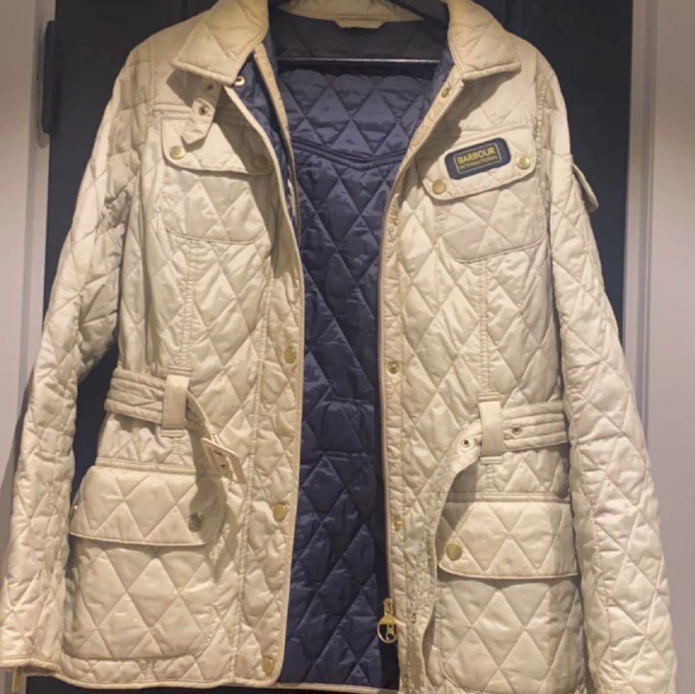 Barbour jacka beige hotsell