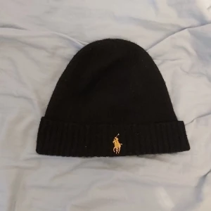 Ralph lauren mössa  - Bra skick 