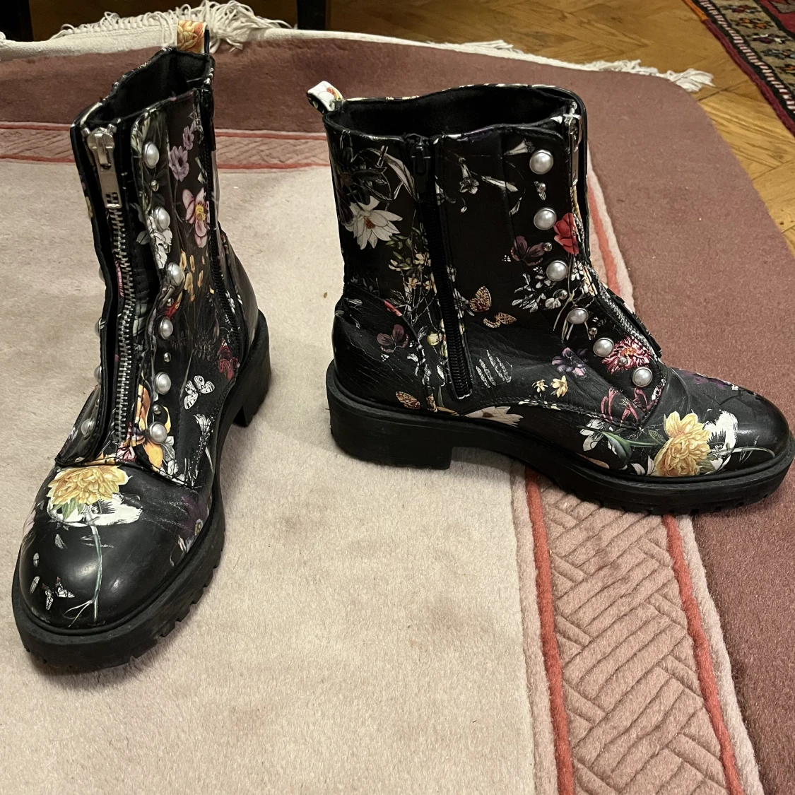 Handmålade skor  - 90