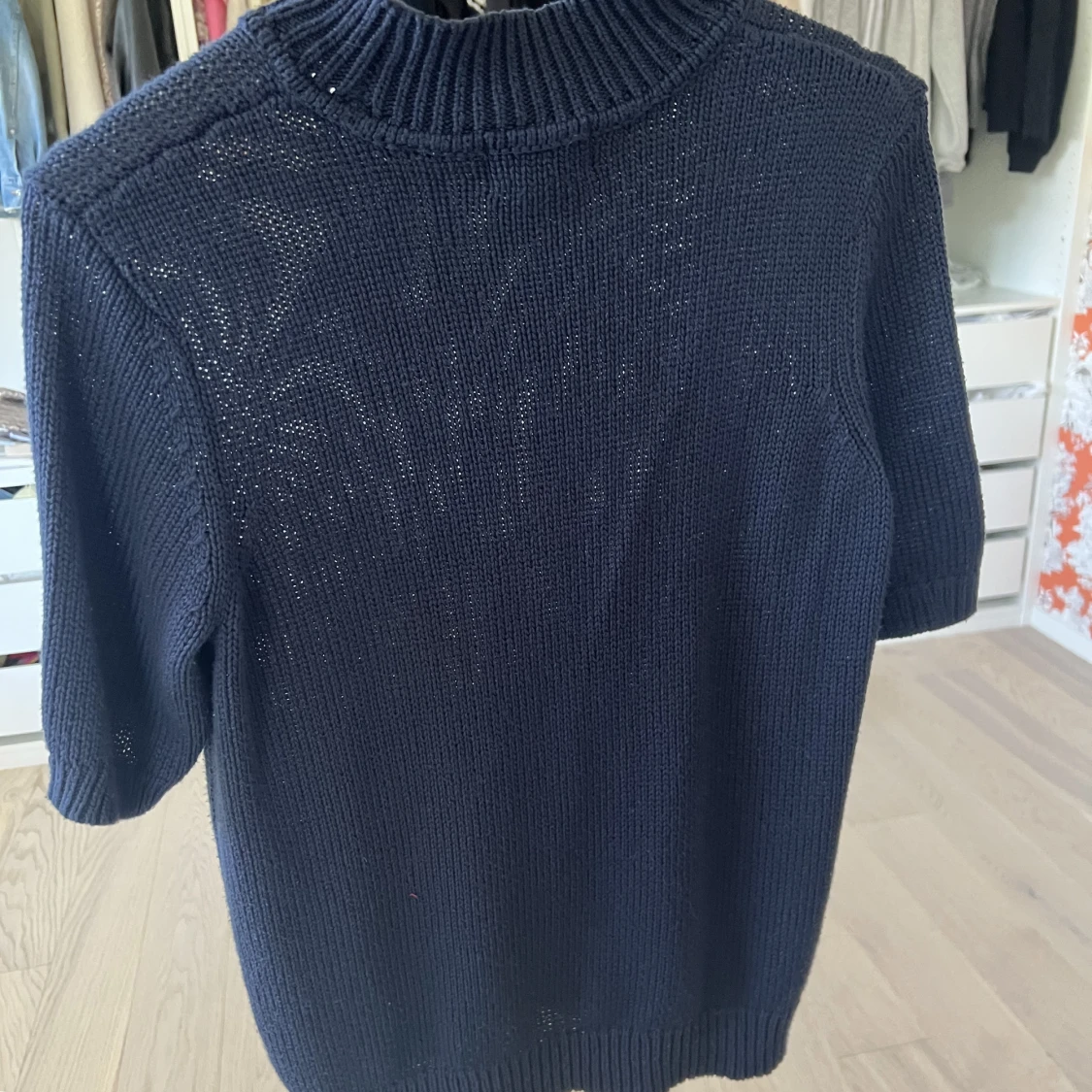 Kortärmad stickad💙💙 - 90