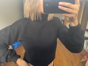 Polotröja -  Croppad Collegetröja med polo,