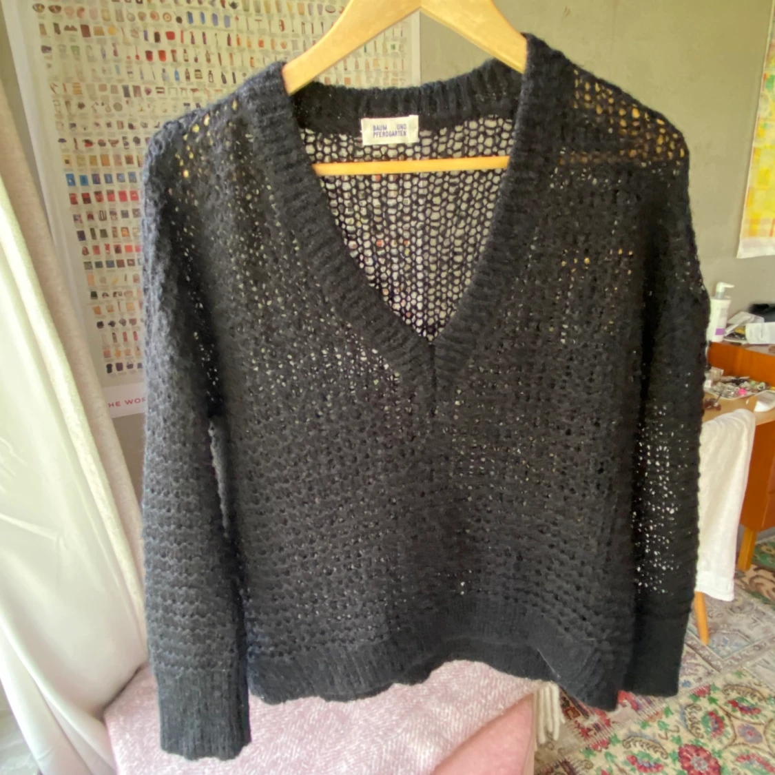 Stickad tröja Baum und Pferdgarten  - 90