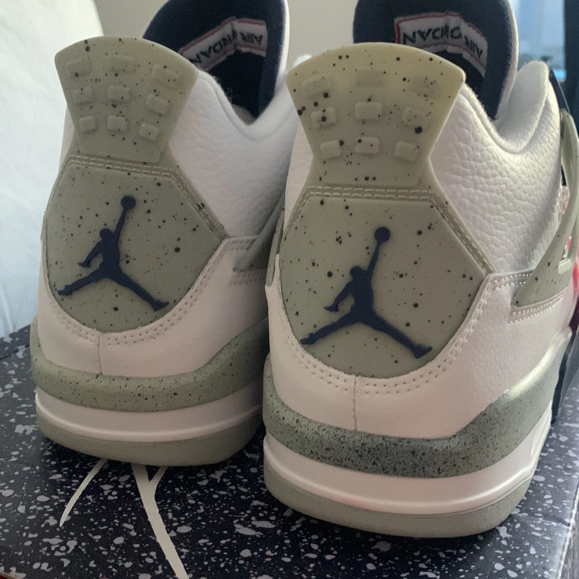 Jordan 4 Midnight Navy - 91