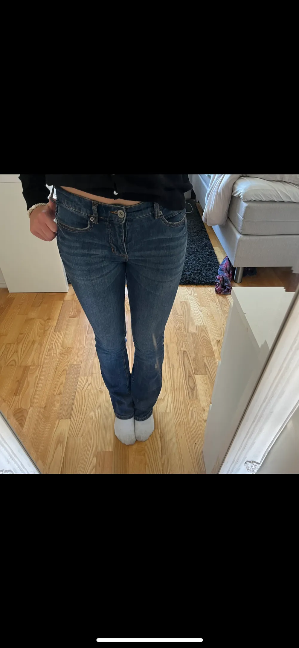 Jätte fina Bootcut jeans. . Jeans & Byxor.