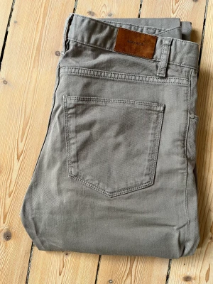 Nya Whyred jeans, 31/34, Syd Twill, grå - Nya med lappar,  Whyred jeans, 31/34, Syd Twill, grå