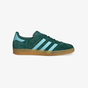 Adidas Gazelle  - Jättefina Gazelle i superbra skick, knappt använda! Har i flera färger och just dessa har jag inte fått användning för så ofta 