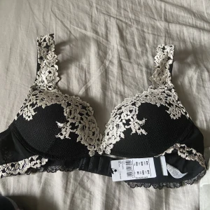 Intimissimi bh - Helt ny med lapp kvar, fri frakt vid köp idag🫶🏼köp via köp nu