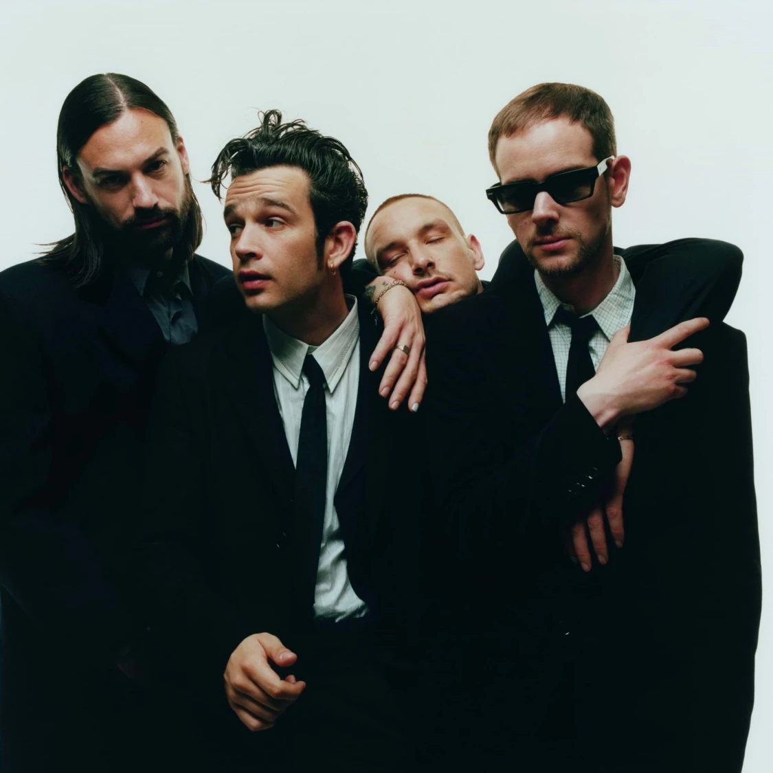 Söker biljetter till The 1975! - 90