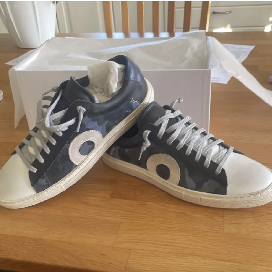 Oliver Cabell low 1 rain