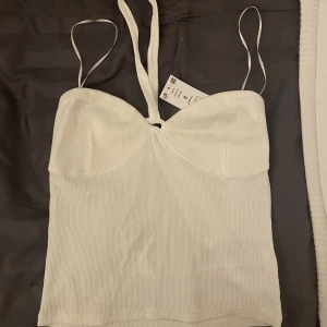 Vitt linne  - Oanvänd topp 