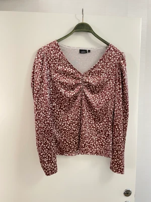 Tröja storlek M - Tröja storlek M