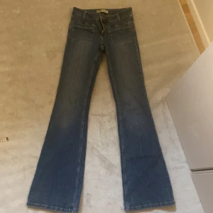 Lågmidjade jeans  - Jättefina jeans i bra skick