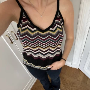 Mission glitter topp - Missoni x Lindex glitter linne. Storlek M