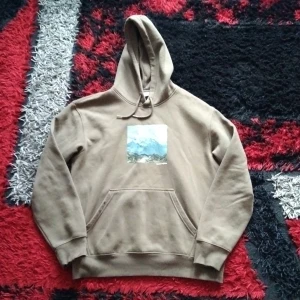 Hoodie - Hoodie, relaxed fit, från HM. Bra skick. 