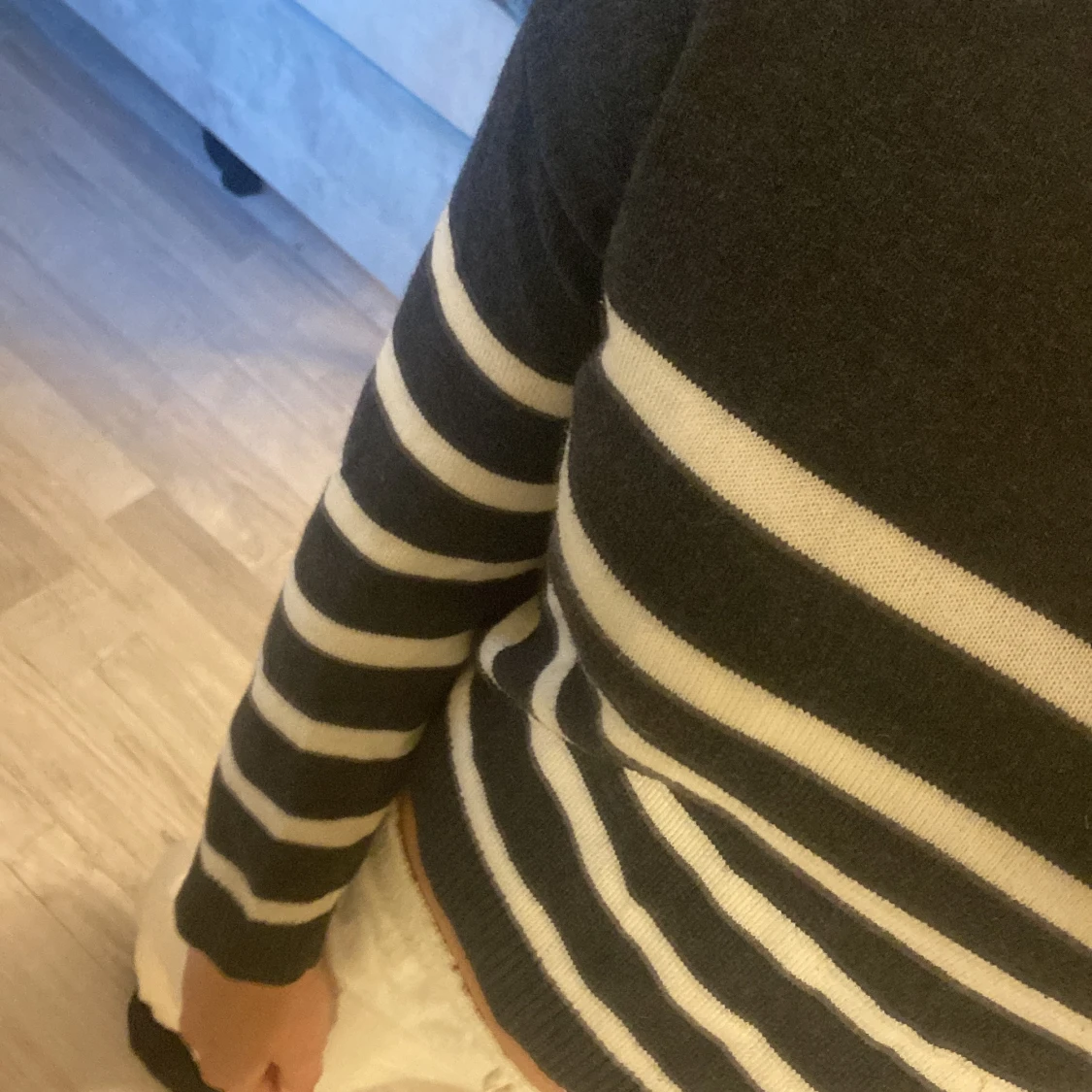 Stickad tröja  - 90