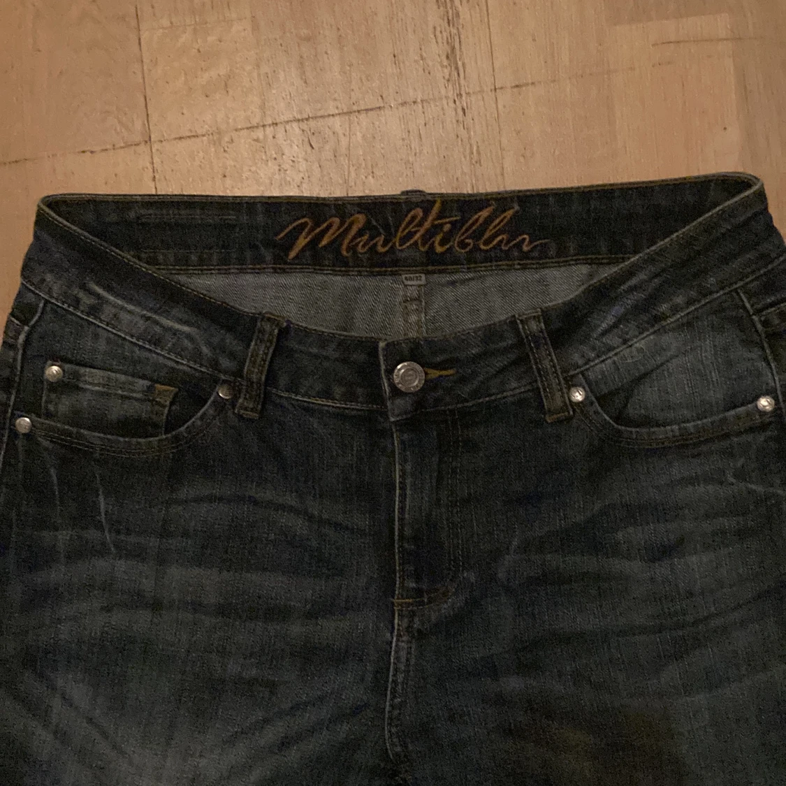 För långa för mig plus d för guzz så om nån lång guzz gillar dom snillenas rekommendera - 91