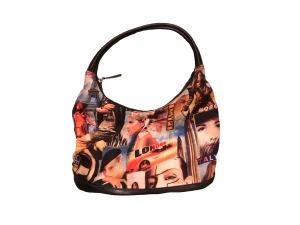 Y2k shoulder bag - Nice väska med något typ av colage print💯 väldigt 90/00 tal‼️pris kan diskuteras 💋