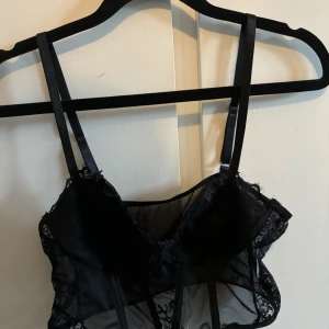 Bh/top - 40kr+frakt. Pris går att diskuteras 