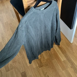 Stickad tröja  - Stickad tröja från pull&bear