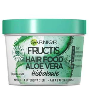 Oanvänd hårmask från Garnier i Aloe Vera som hjälper till att återfukta håret! Säljer eftersom jag bara inte har nån användning av den!❤️ Priset kan diskuteras.