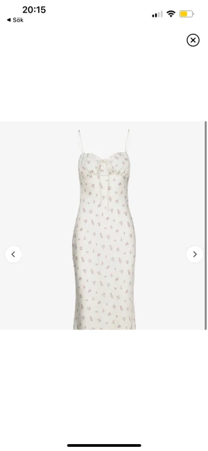 Gina tricot klänning! - Blommig figursydd klänning gina tricot💕gratis frakt