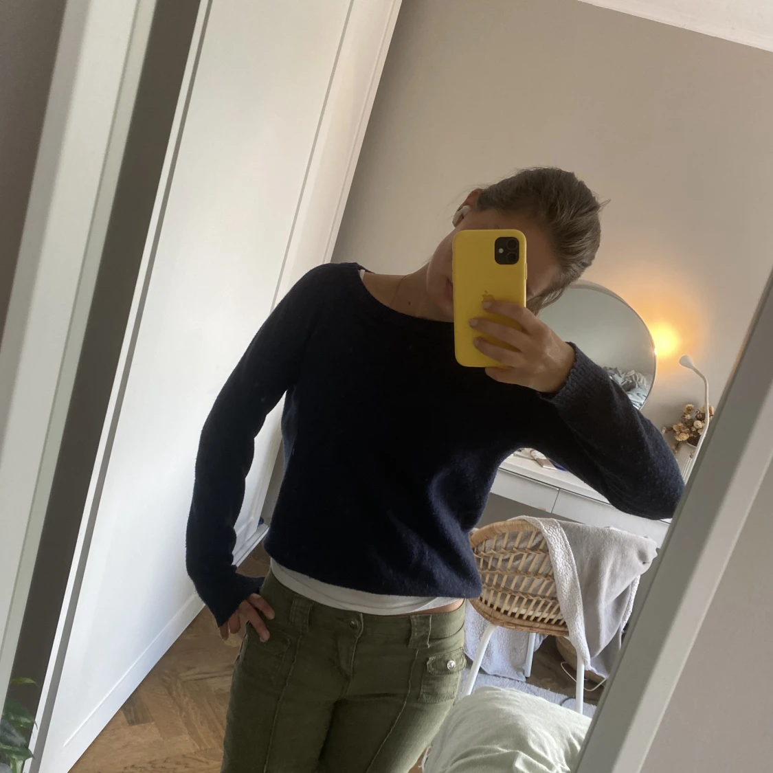 Blå stickad tröja - 90