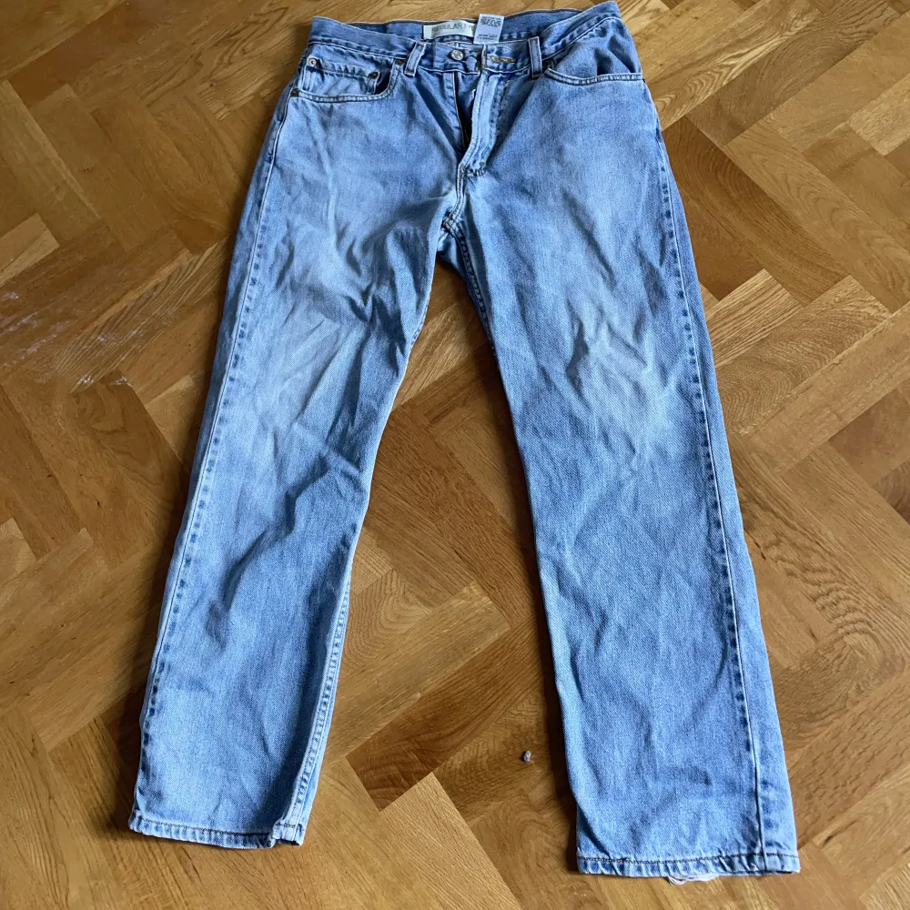 Levis 505, vintage jeans. W32, L30  Skick: 8/10, som nya.. Jeans & Byxor.