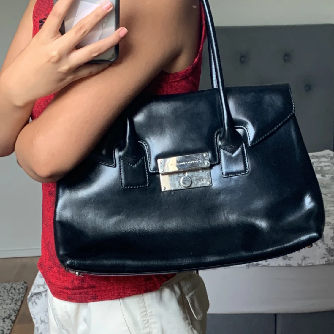 Svart väska 