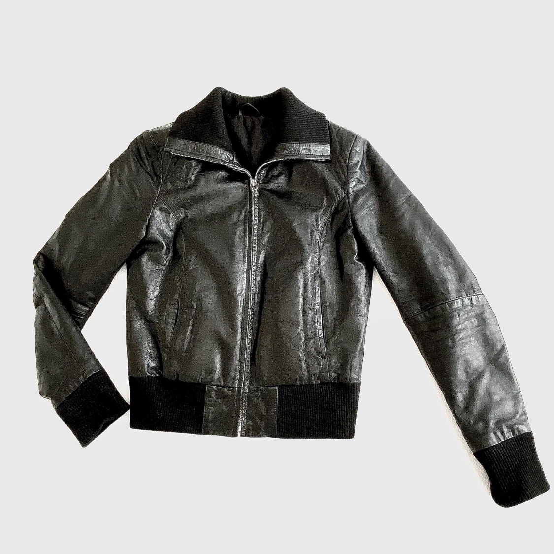 Svart skinnjacka - 90