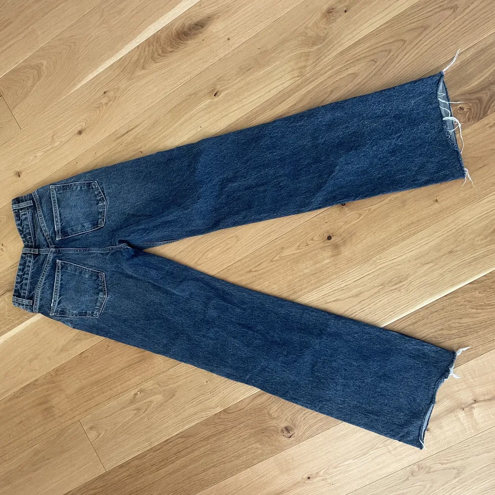 Vida jeans från zara. Jeans & Byxor.