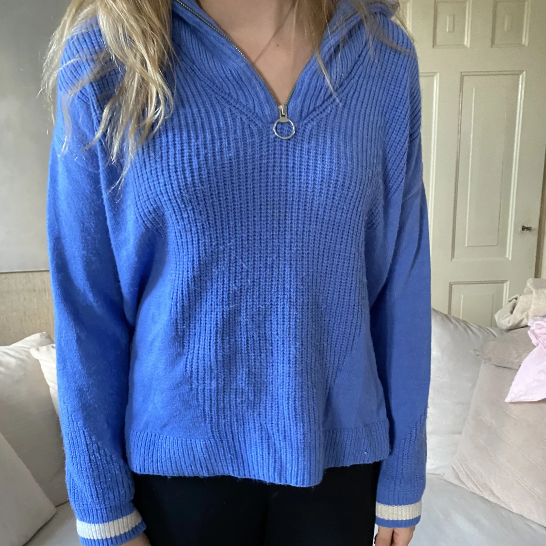 Blå stickad halt-zip - 90