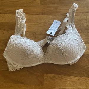 Intimissimi bh - Helt ny med lapp kvar, fri frakt kan fixas🫶🏼