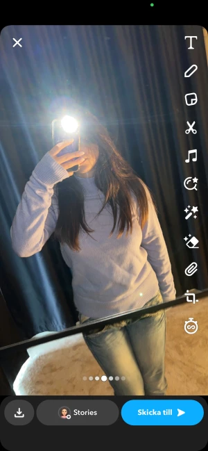 Lila tröja från vila - Lila stickad tröja från vila. Passar S och Xs☺️säljer för den inte riktigt passar mig,om ni har frågor så skriv privat till mig💗